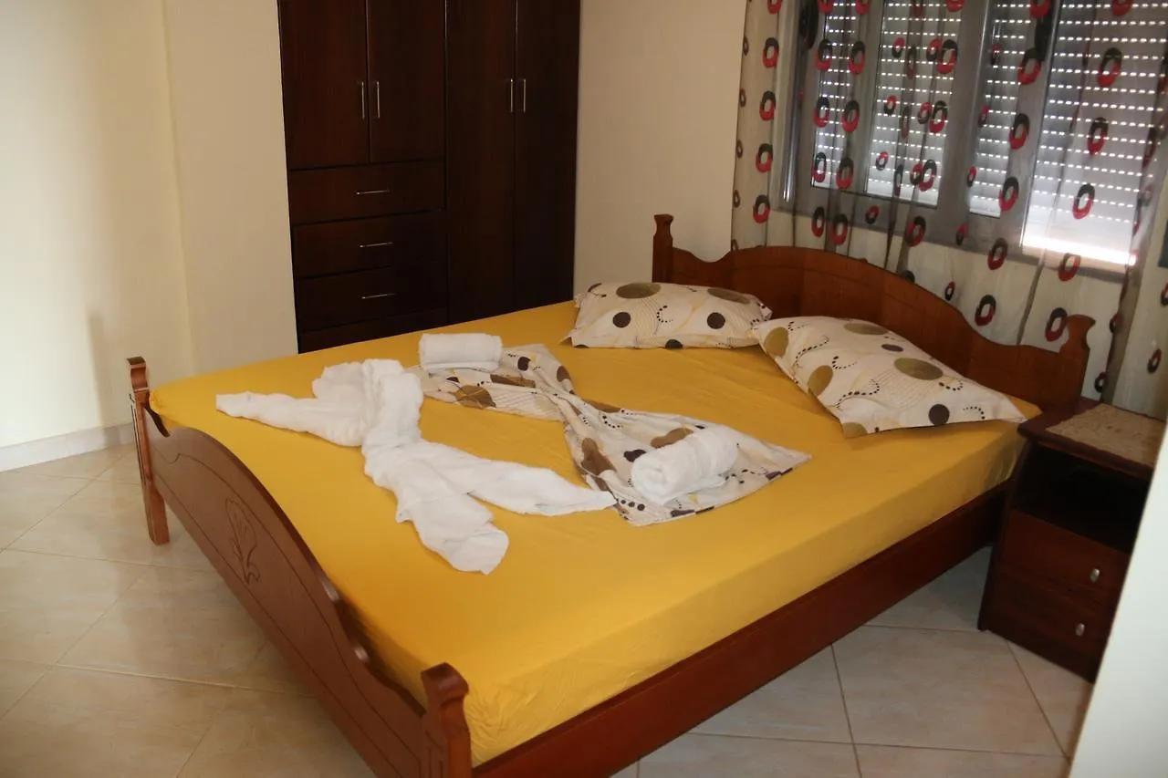 Tarace Sea View Apartment Саранда